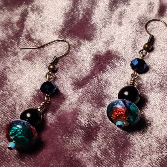 Handmade Earrings with Beautiful Glass Beads - Picture 8 of 9